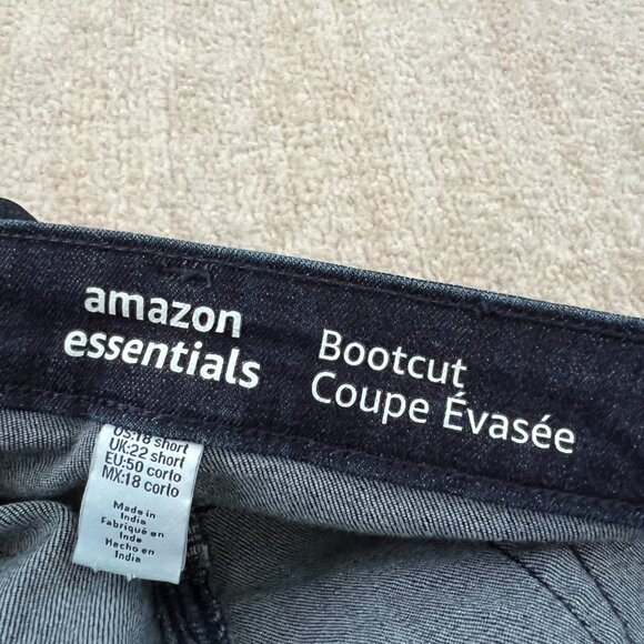 Amazon Essentials Stretch Bootcut Dark Wash Blue Jeans 18 Short - Picture 2 of 10